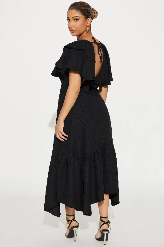 Addison Airflow Midi Dress - Black