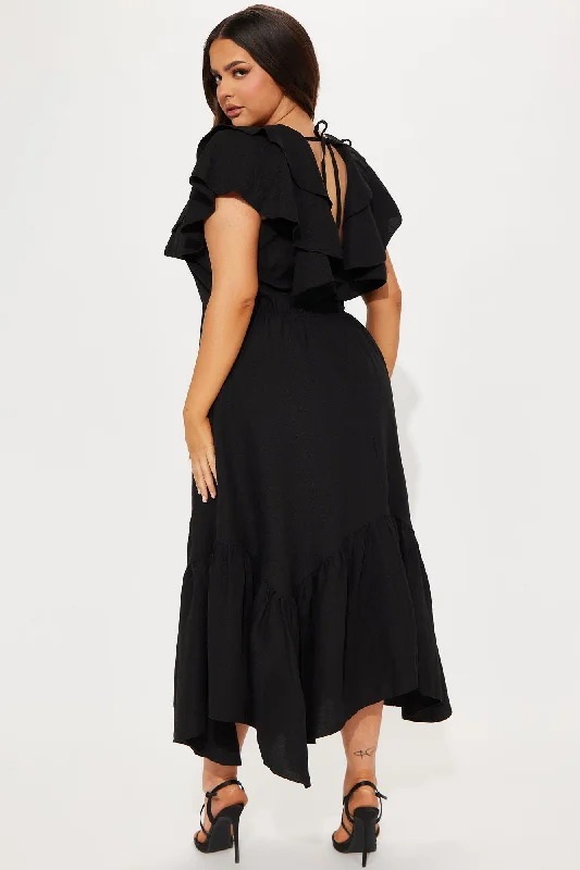 Addison Airflow Midi Dress - Black