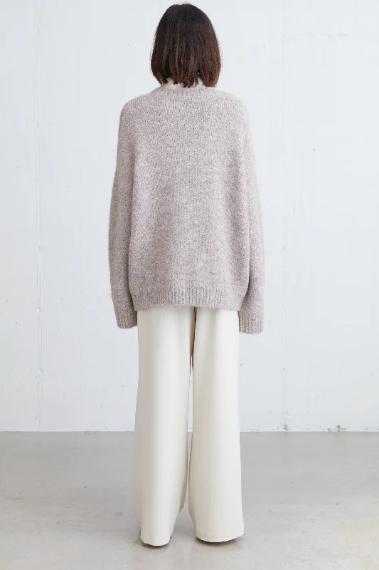 OVERSIZED CREWNECK SWEATER