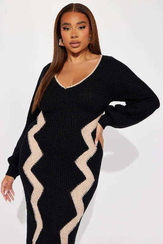 Daniella Sweater Maxi Dress - Black/combo