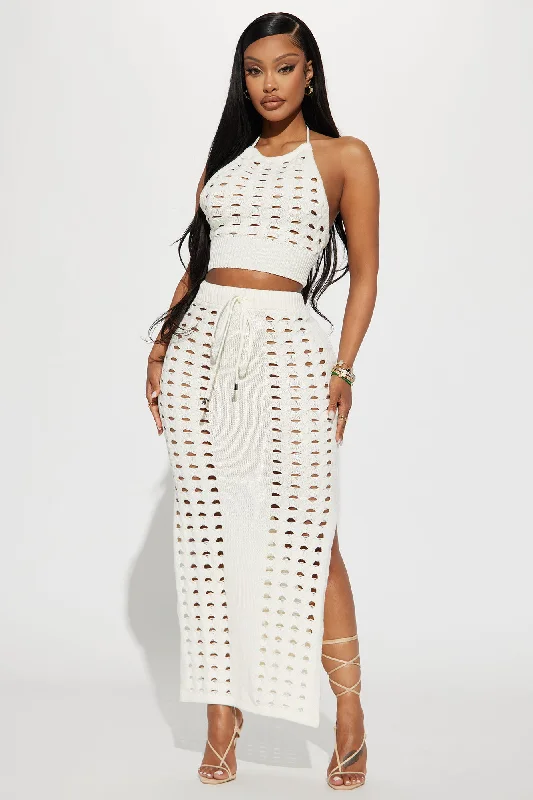 Just A Glimpse Skirt Set - Cream