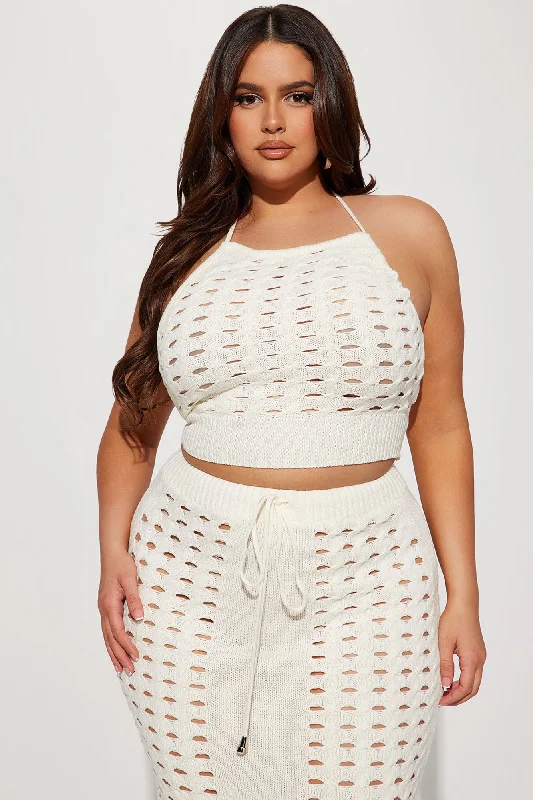 Just A Glimpse Skirt Set - Cream