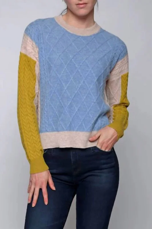 Long Sleeve Colorblock Cable Sweater In Oatmeal Combo