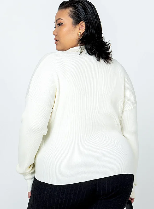 Siobhan Jumper Cream Curve