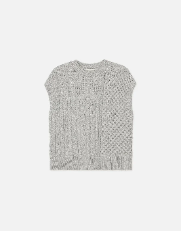 Women's Chainette Cable Vest In Grey Heather