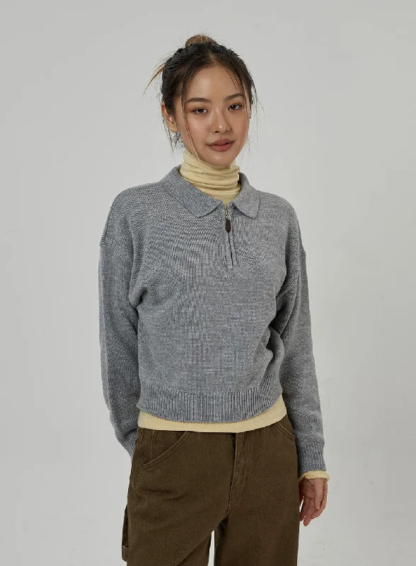 Zip-Up Neck Cropped Knit Top CD22