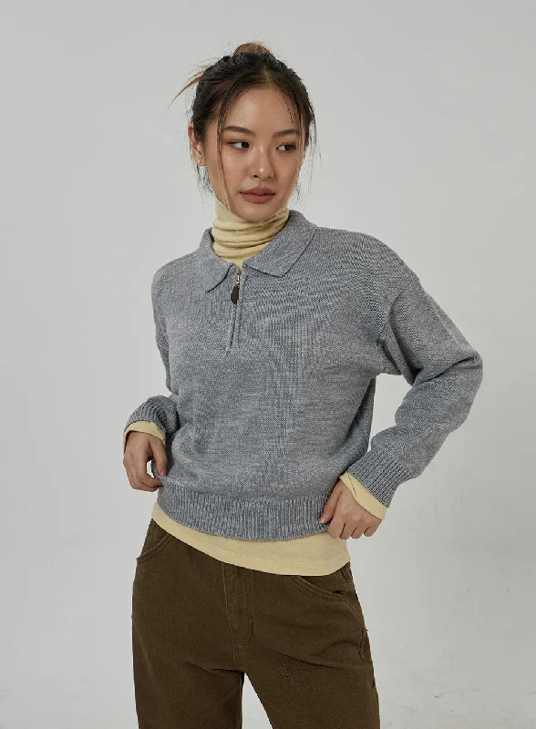 Zip-Up Neck Cropped Knit Top CD22