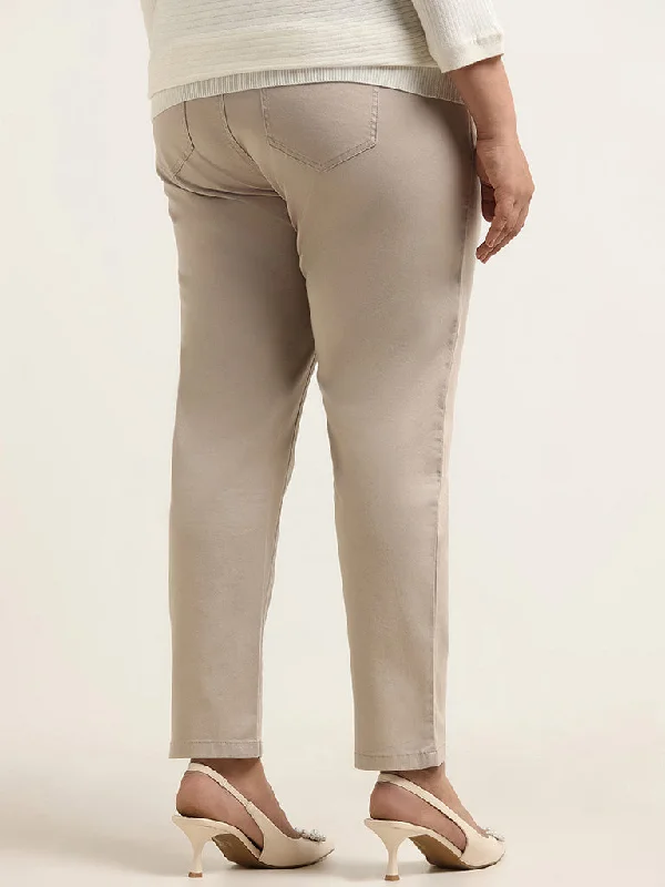 Gia Beige Mid Waist Solid Slim Fit Jeggings