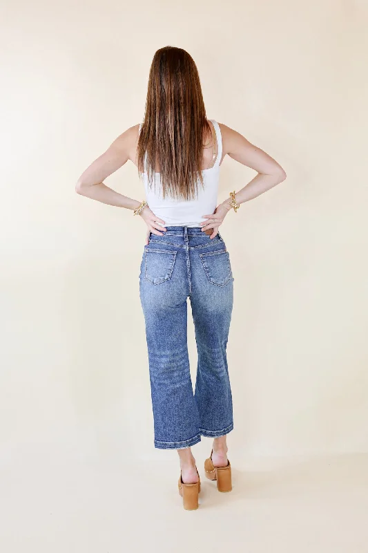 Last Chance Size 0 | Judy Blue | Down Memory Lane Cropped Wide Leg Jeans in Medium Wash