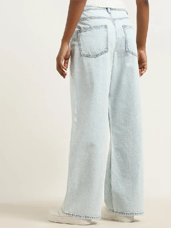 Nuon Light Blue Faded Mid - Rise Relaxed - Fit Jeans