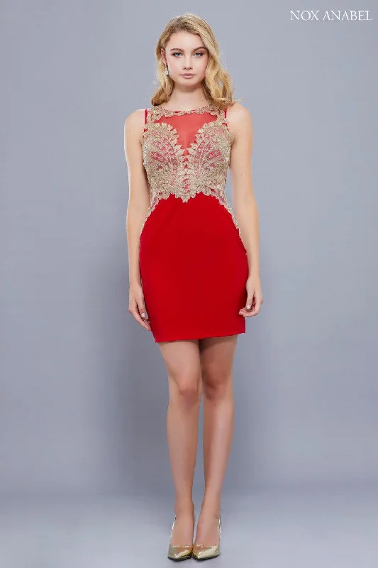 Grab Yours Before It’s Too Late!Short Sleeveless Fitted Formal Prom Dress