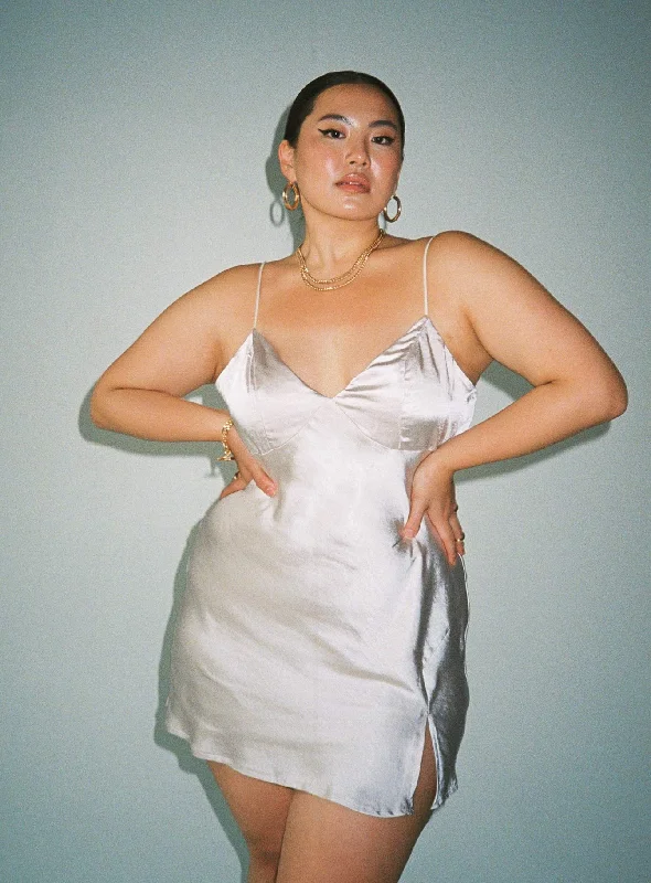 Hot Deals You Can’t Resist!Stargazing Mini Dress Curve