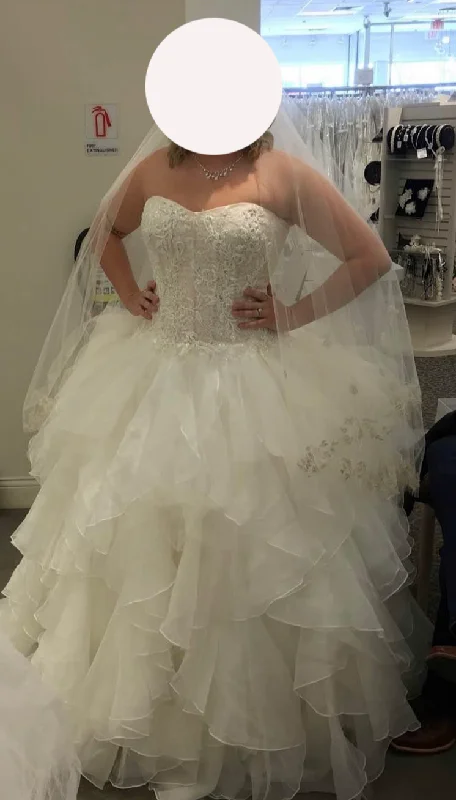Get More, Spend Less – Shop Now!David's Bridal CWG568