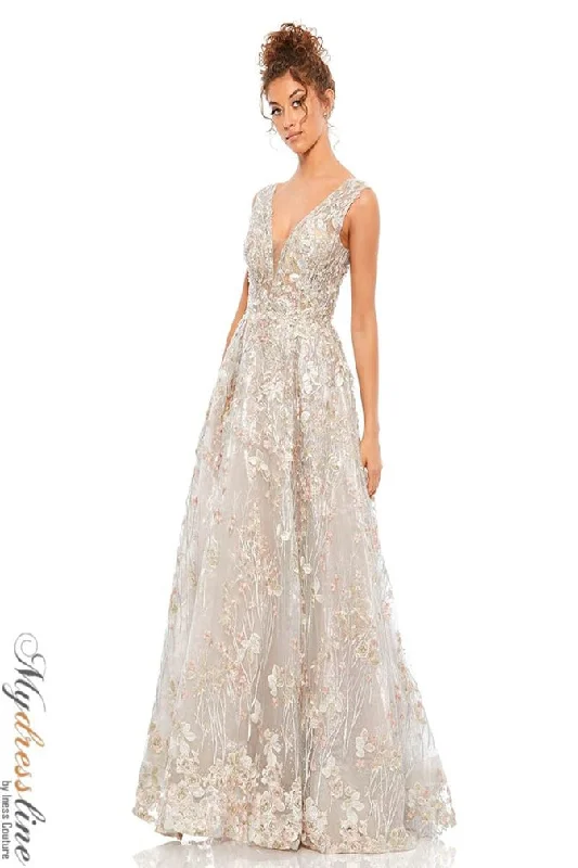 Huge Savings – Act Now!Mac Duggal 20131D