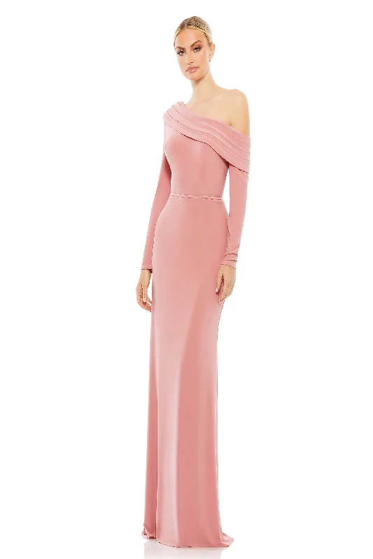 Time to Snag a Bargain!Mac Duggal 26595