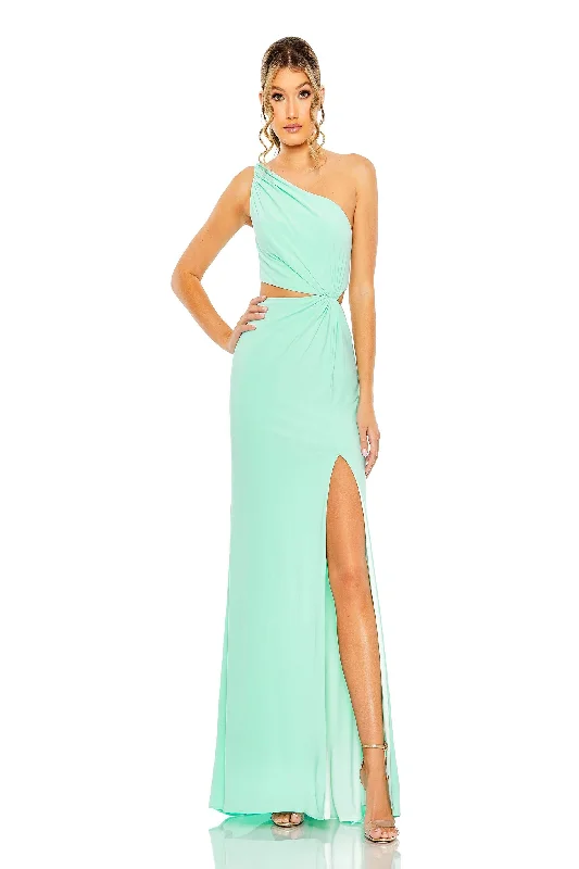 Huge Savings – Act Now!Mac Duggal 67937