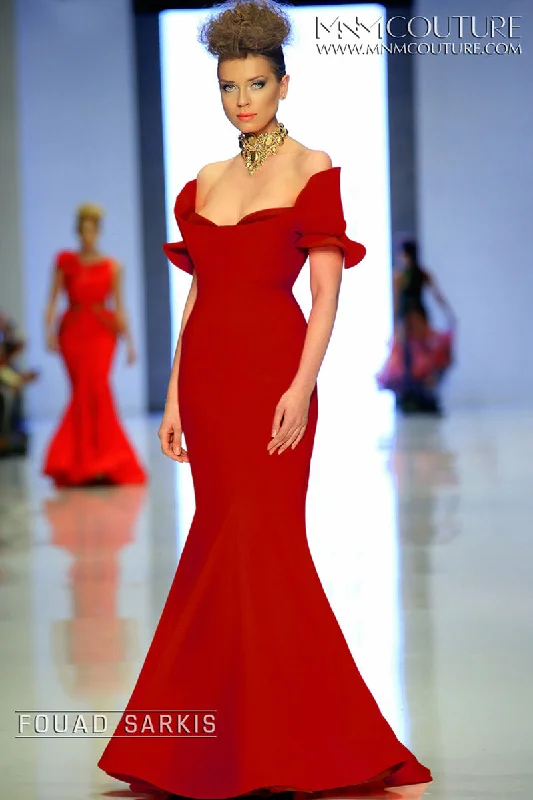 Score Big Savings Today!MNM Couture 2144A