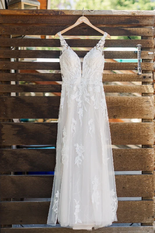 Shop Before It’s Gone!Mori Lee Calanthe 2378