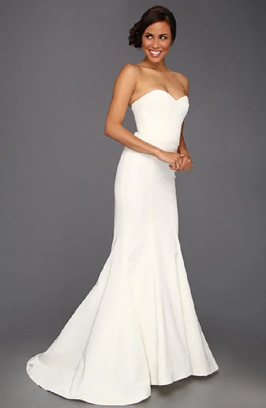 Mega Sale Happening Now!Nicole Miller Dakota