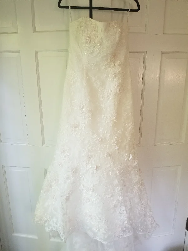 Your Chance to Save is Now!Oleg Cassini 464