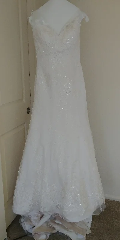 Instant Savings Await!Oleg Cassini 517