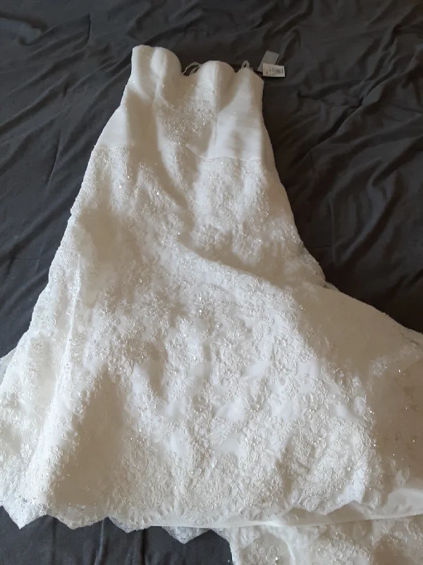 Today Only – Don’t Miss It!Oleg Cassini CRL277