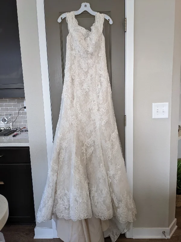Don't Miss Out!Oleg Cassini CWG533