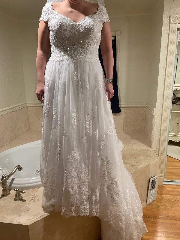 Your Best Deals Are Here!Oleg Cassini CWG768