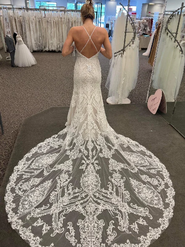 Price Drop Alert!Oleg Cassini CWG904