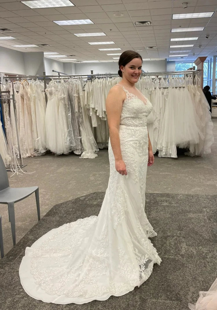 Shop Smart, Save Big!Oleg Cassini CWG909