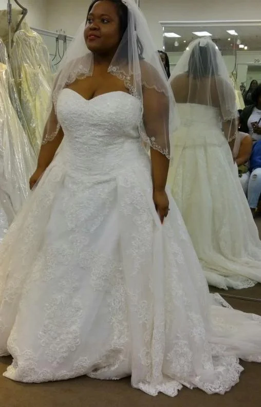 Today Only – Don’t Miss It!Oleg Cassini Lace