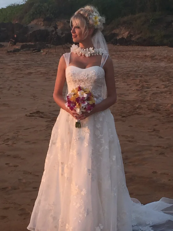 Special Discounts Inside!Oleg Cassini Organza