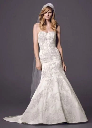 Flash Sale – Act Fast!Oleg Cassini Satin Lace