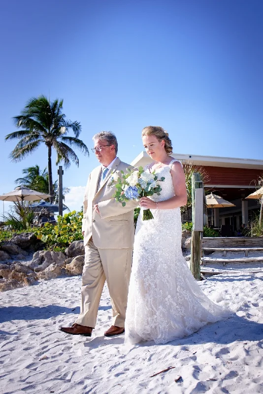 Today’s Deals, Tomorrow’s Regrets!Oleg Cassini XTCWG808