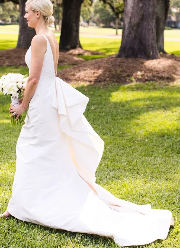 The Best Sale of the Year!Oscar de la Renta Landon