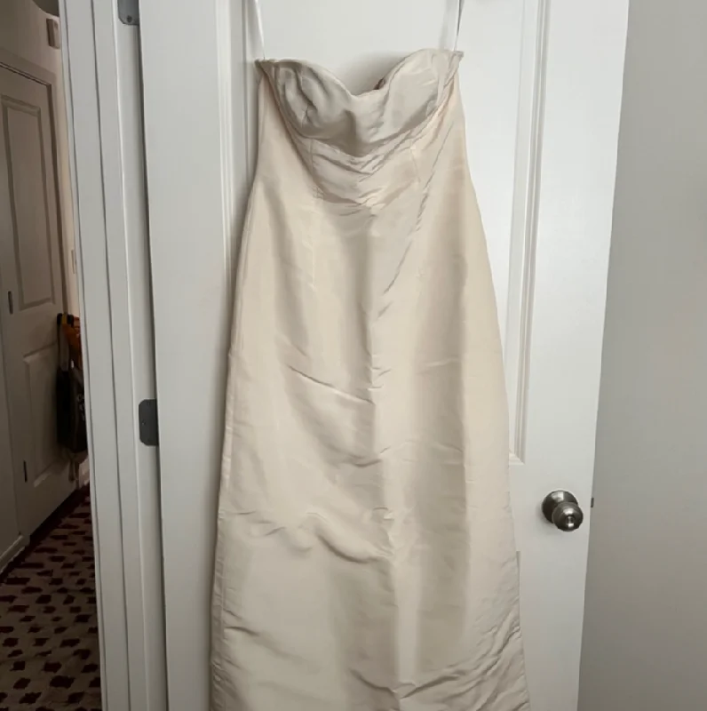 The Best Offers Are Here!Oscar de la Renta Seperates Sheath & Ball Gown Overskirt 77NS28