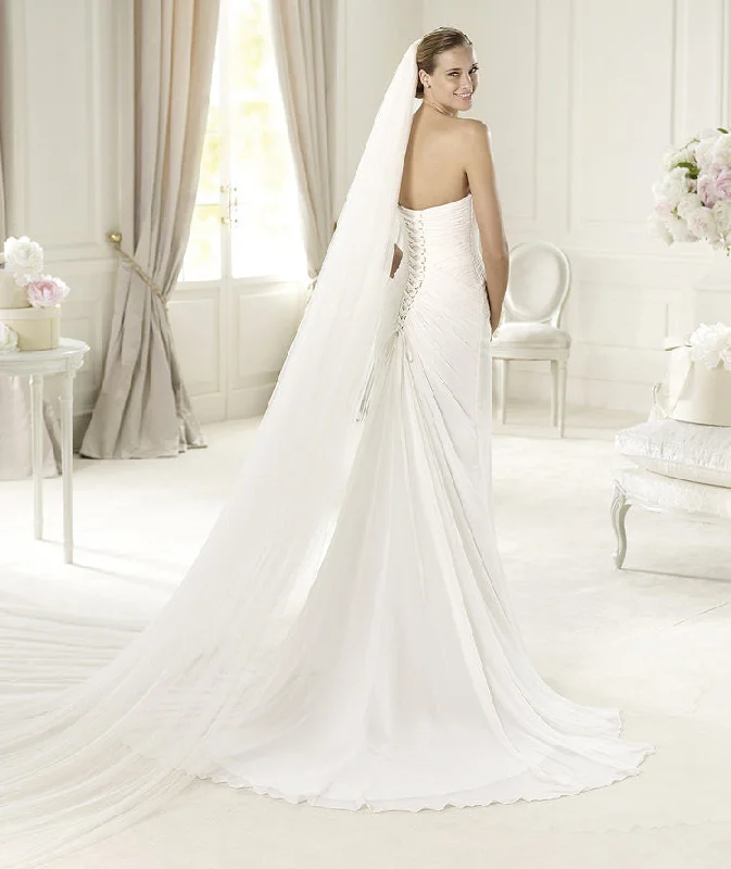 Your Shopping Spree Starts Here!Pronovias Urke