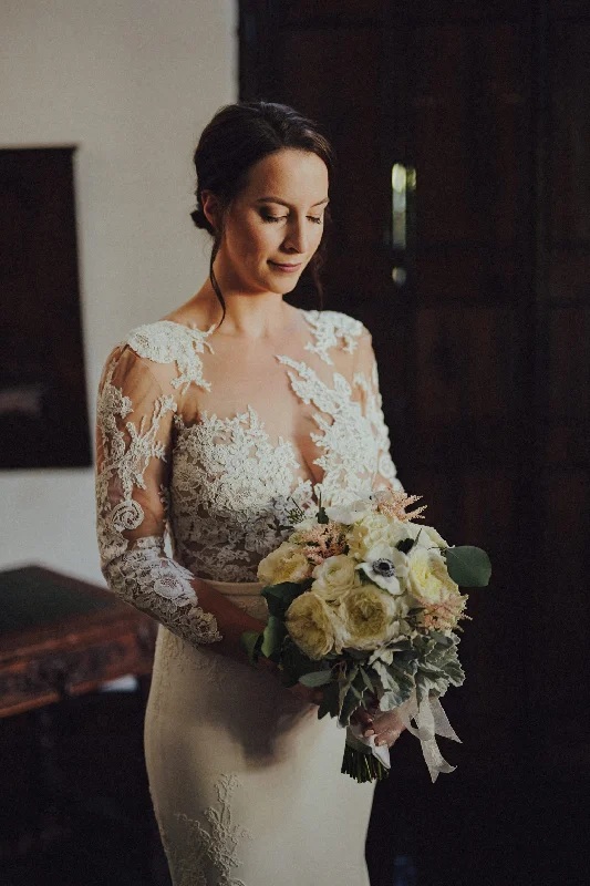 Everything Must Go!Pronovias Vincenta