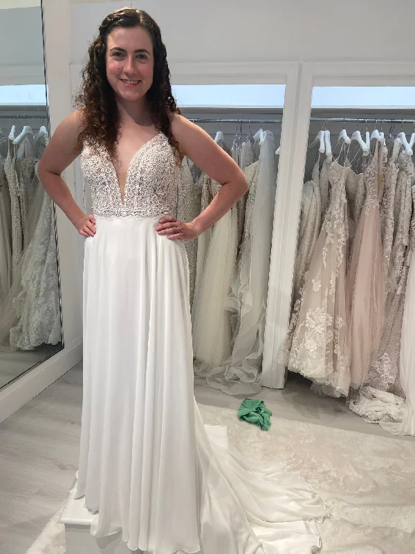 Your Favorite Sale is Back!Rebecca Ingram Nicole 20RS223