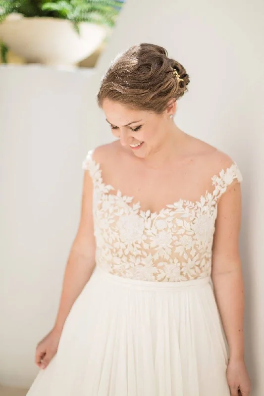 Limited-Time Price Drop!Reem Acra Juliet