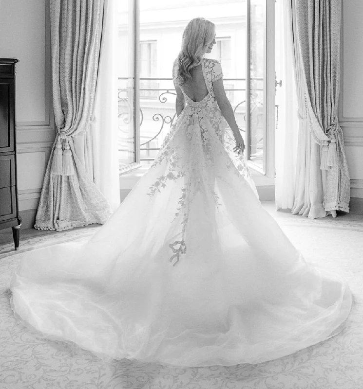 The Best Offers Are Here!Reem Acra Open Your Heart
