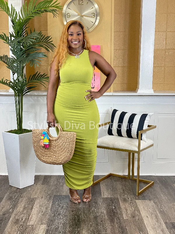 Your Chance to Save is Now!Candace Midi Dress (Lime)