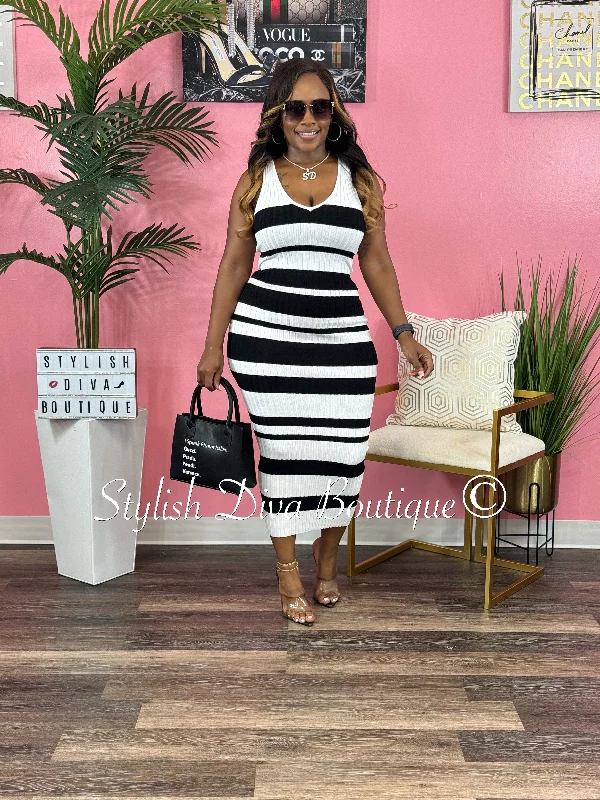 Limited Deals, Unlimited Savings!Jeni Sleeveless Ribbed Midi Dress (White/Black)