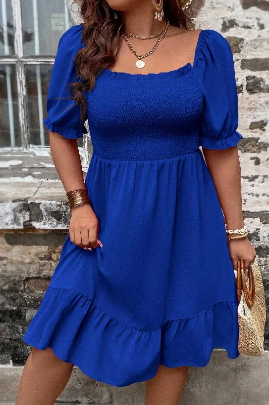 Get It Before It’s Gone!Plus Size Smocked Square Neck Short Sleeve Dress