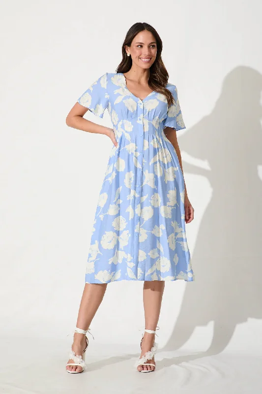 Your Shopping Wish, Our Discount Command!Yvette Midi Dress In Blue With White Floral