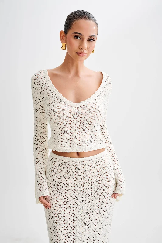 Get It Before It’s Gone!Anais Scalloped Long Sleeve Knit Top - Ivory