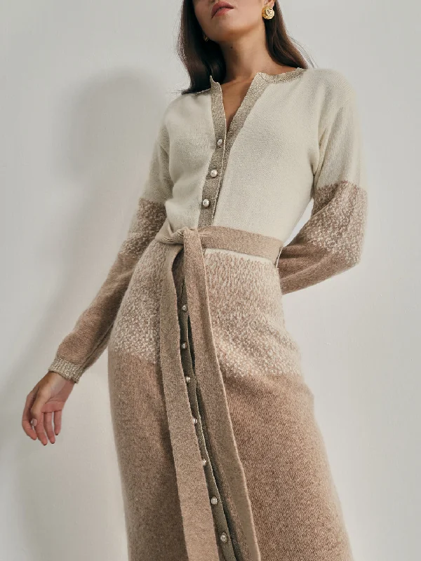 Exclusive Savings This Week!Montana Tonal Contrast Cosy Knit Dress | Latte