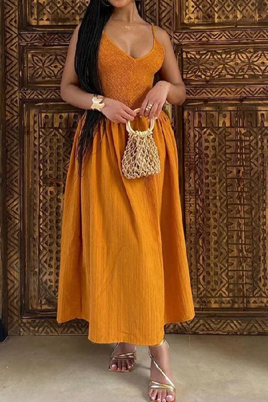 Buy One, Get One Free!Solid Color Spliced Classic A-Line Pleated Maxi Dress