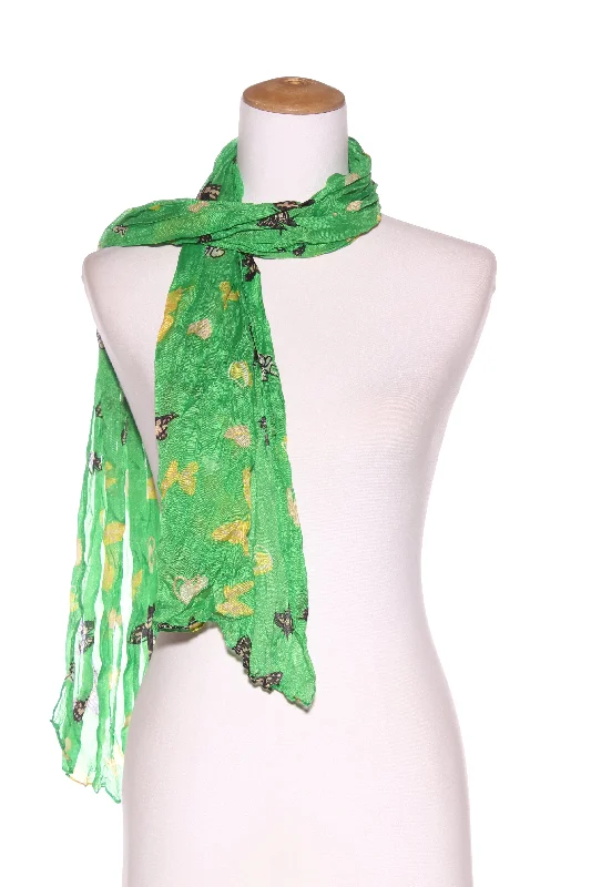 Find Your Perfect Deal Today!Green butterfly print scarf!