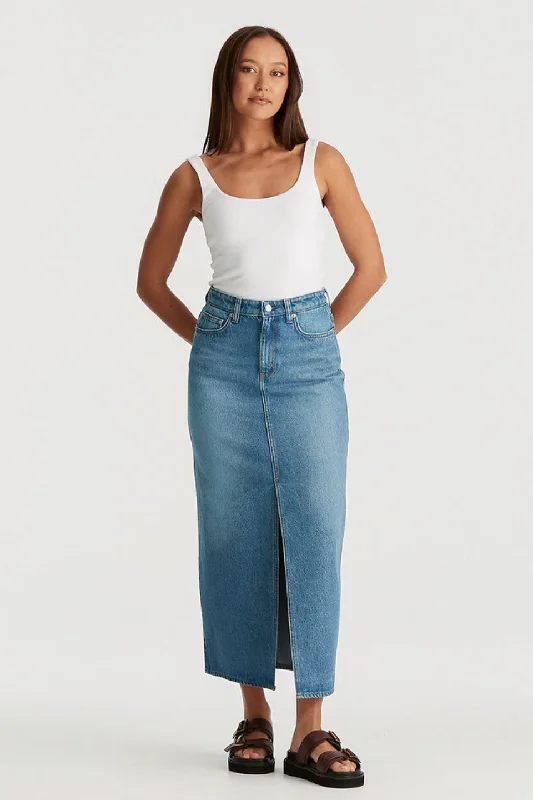 Price Drops You’ll Love!Hi Pacific Fade Blue Maxi Skirt